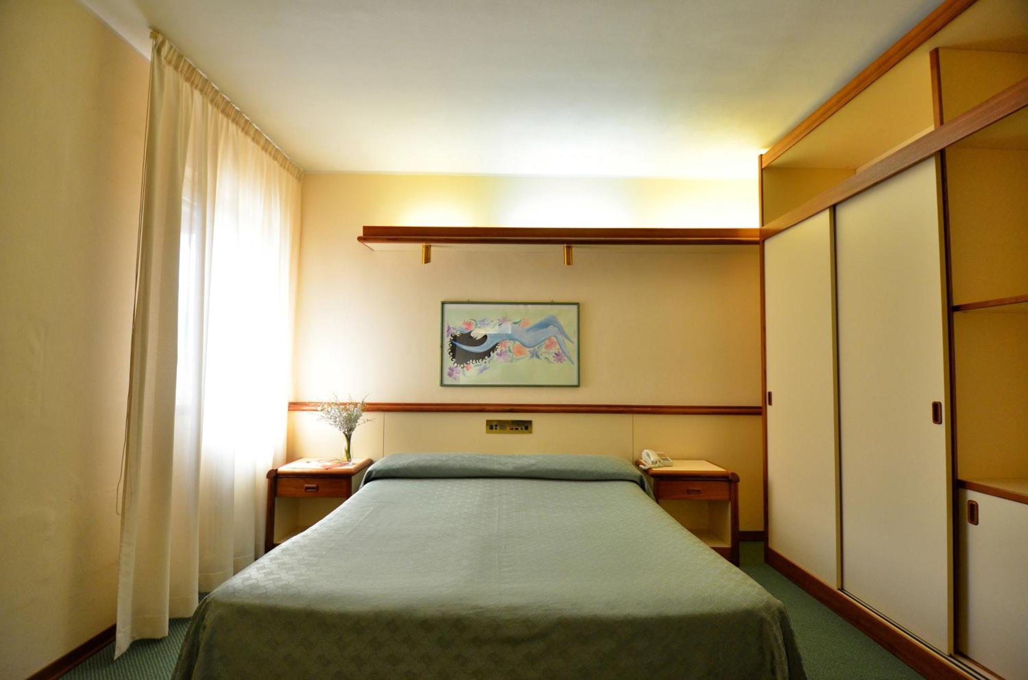 Grand Hotel Delle Rocche Rocca di Mezzo Pokój zdjęcie